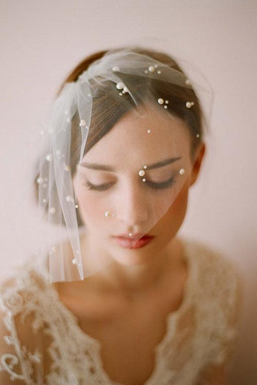 Pearl Hair Clip Veil