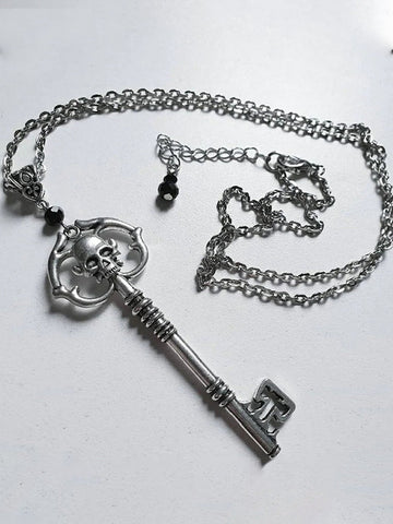 Vintage Punk Skull Key Pendant Necklace